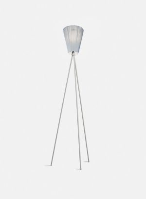 Oslo Wood gulvlampe H165 - lysegrå/lyseblå