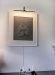 Miro maleribelysning i sort fra Aneta lyser opp maleri. Foto
